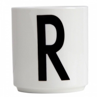 Tasse R von Design Letters bei erkmann