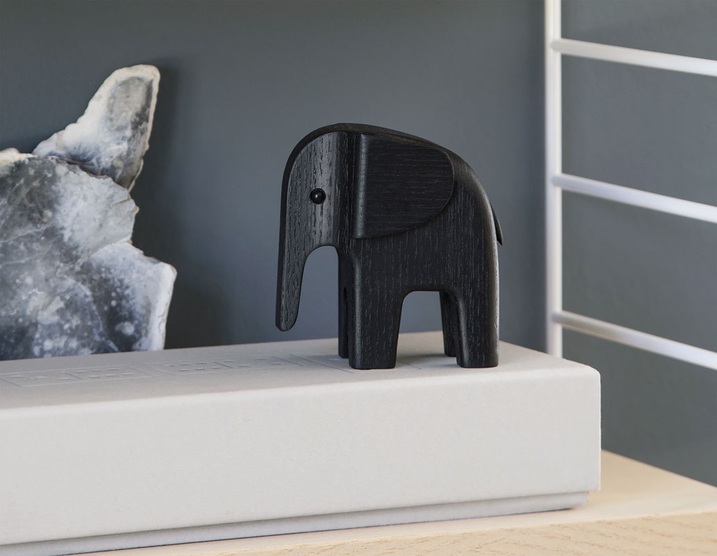 Novoform Design Dekofigur Baby Elefant Eschenholz 